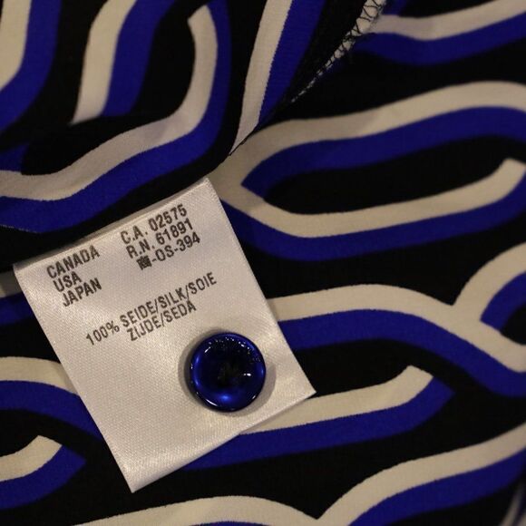 Escada Silk Mock Neck Sleevless Top Sz XS - Picture 4 of 6